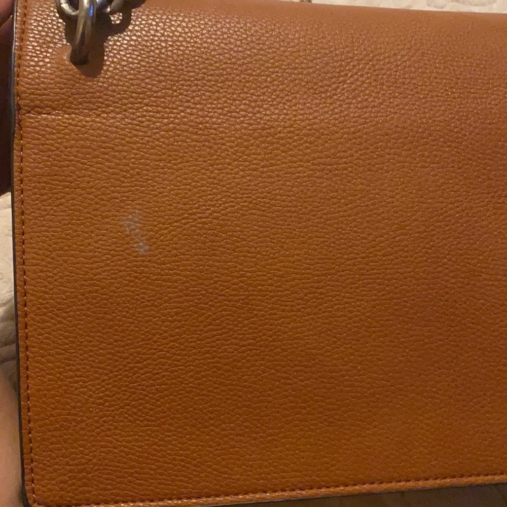 Tan Purse - Picture 5 of 5